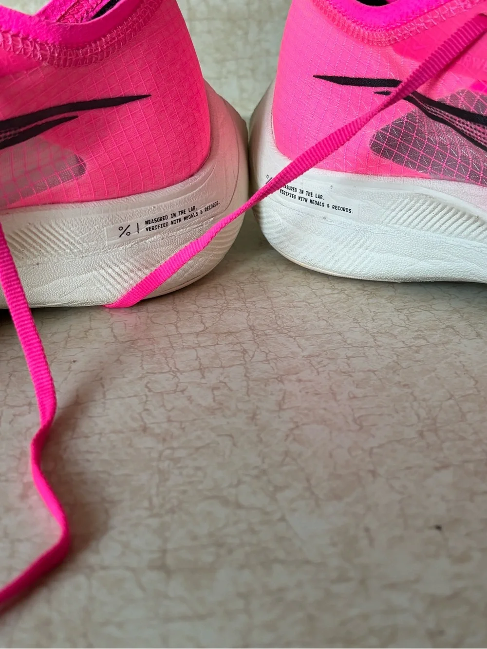 Nike ZoomX Vaporfly NEXT% Pink Blast Running Shoes Size 7.5 Men’s / 9 Women’s - Picture 10 of 11